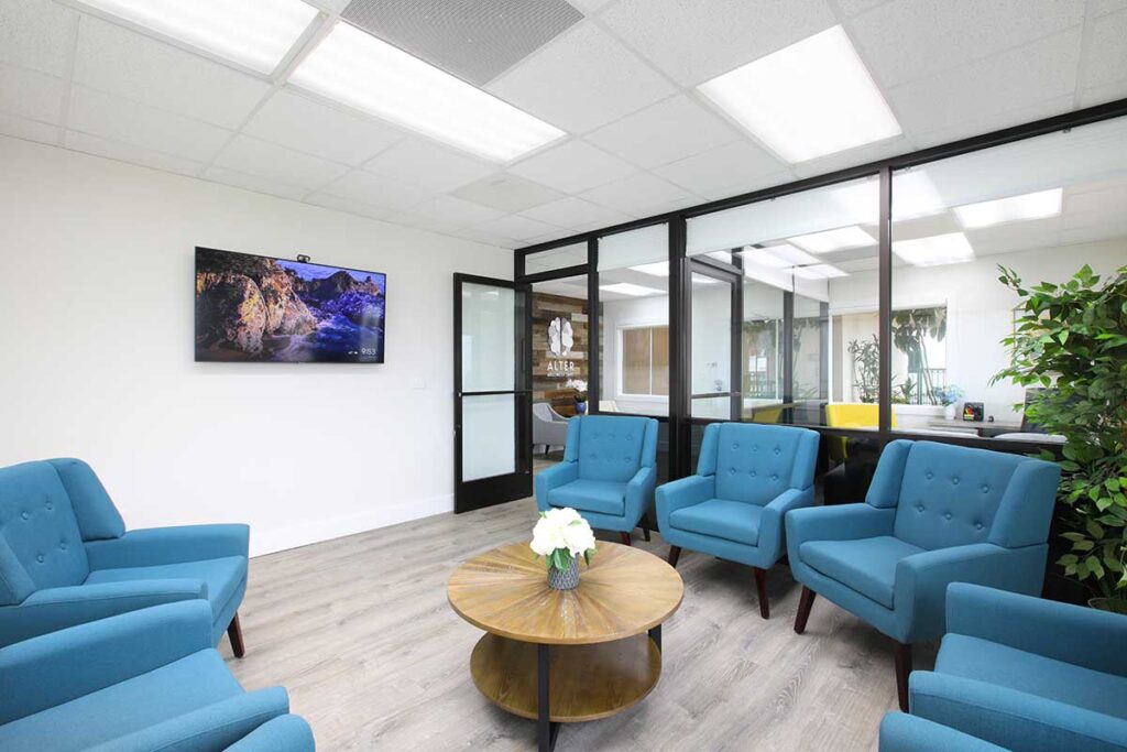 Partial Hospitalization Program for Mental Health in CA