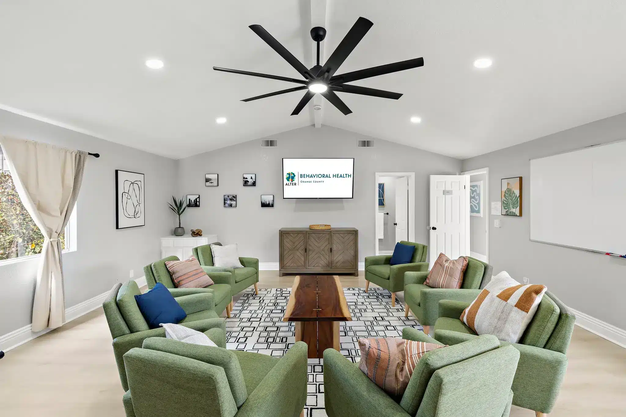 91-web-or-mls-33881-Orilla-TV-EDIT-15.webp